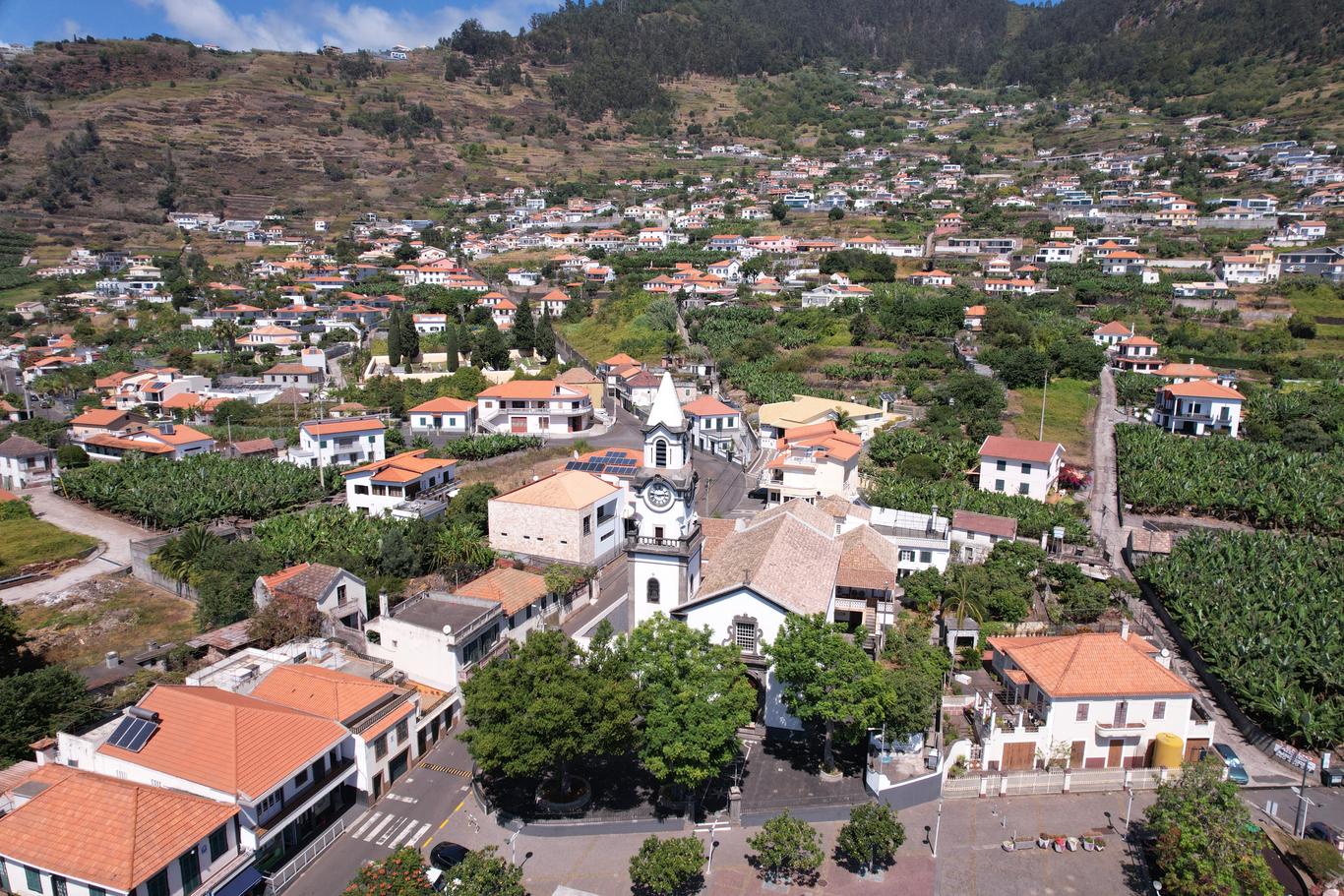 Premium-Ferienunterkünfte in Arco da Calheta