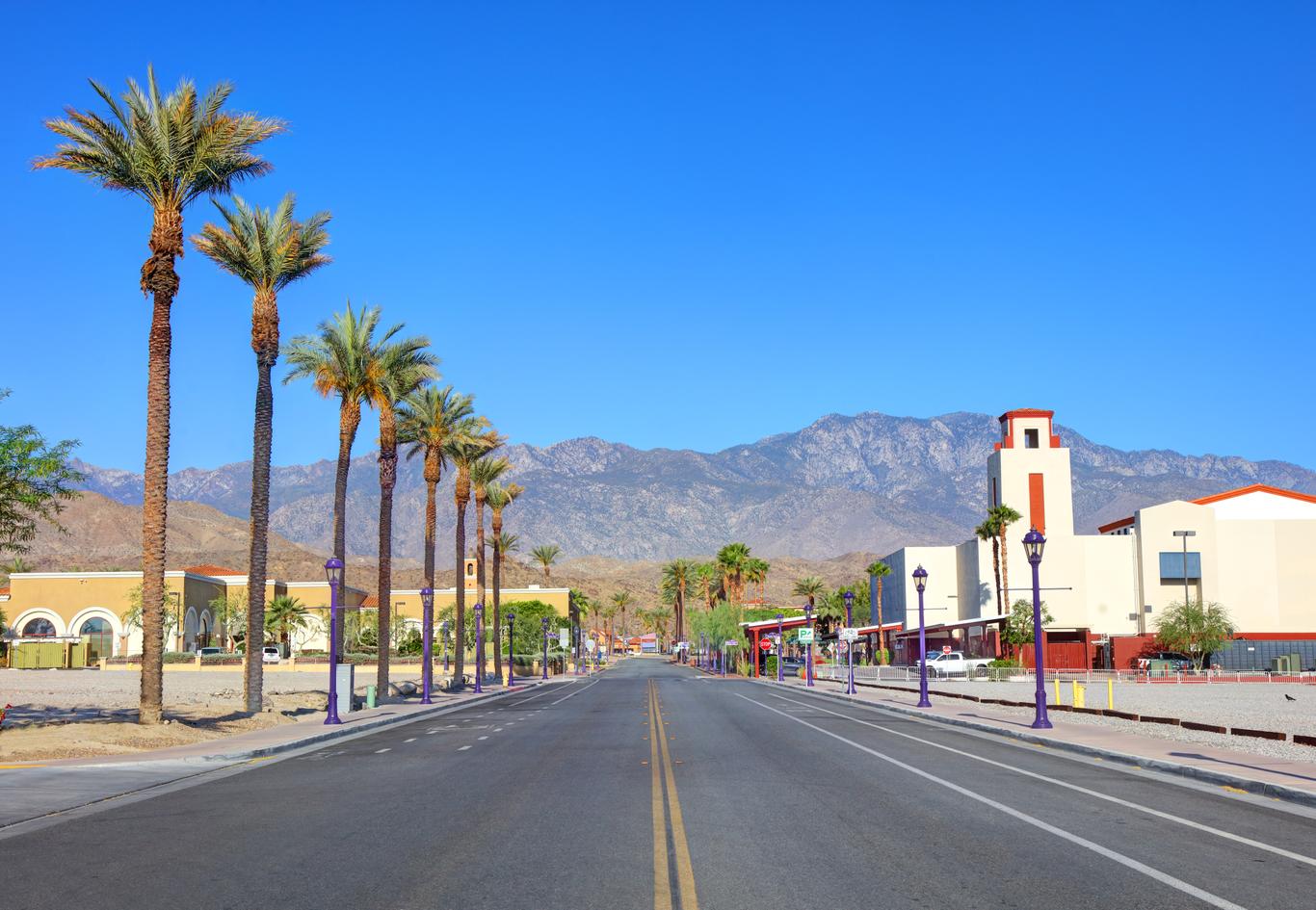 Furnished corporate housing in Cathedral City, CA for professionals