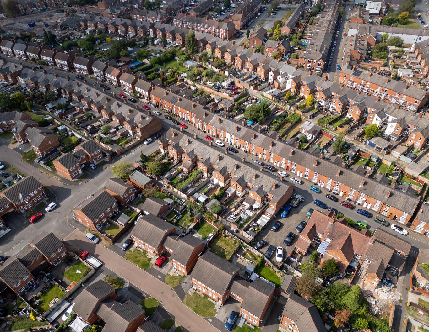 Furnished corporate housing in Crewe for professionals