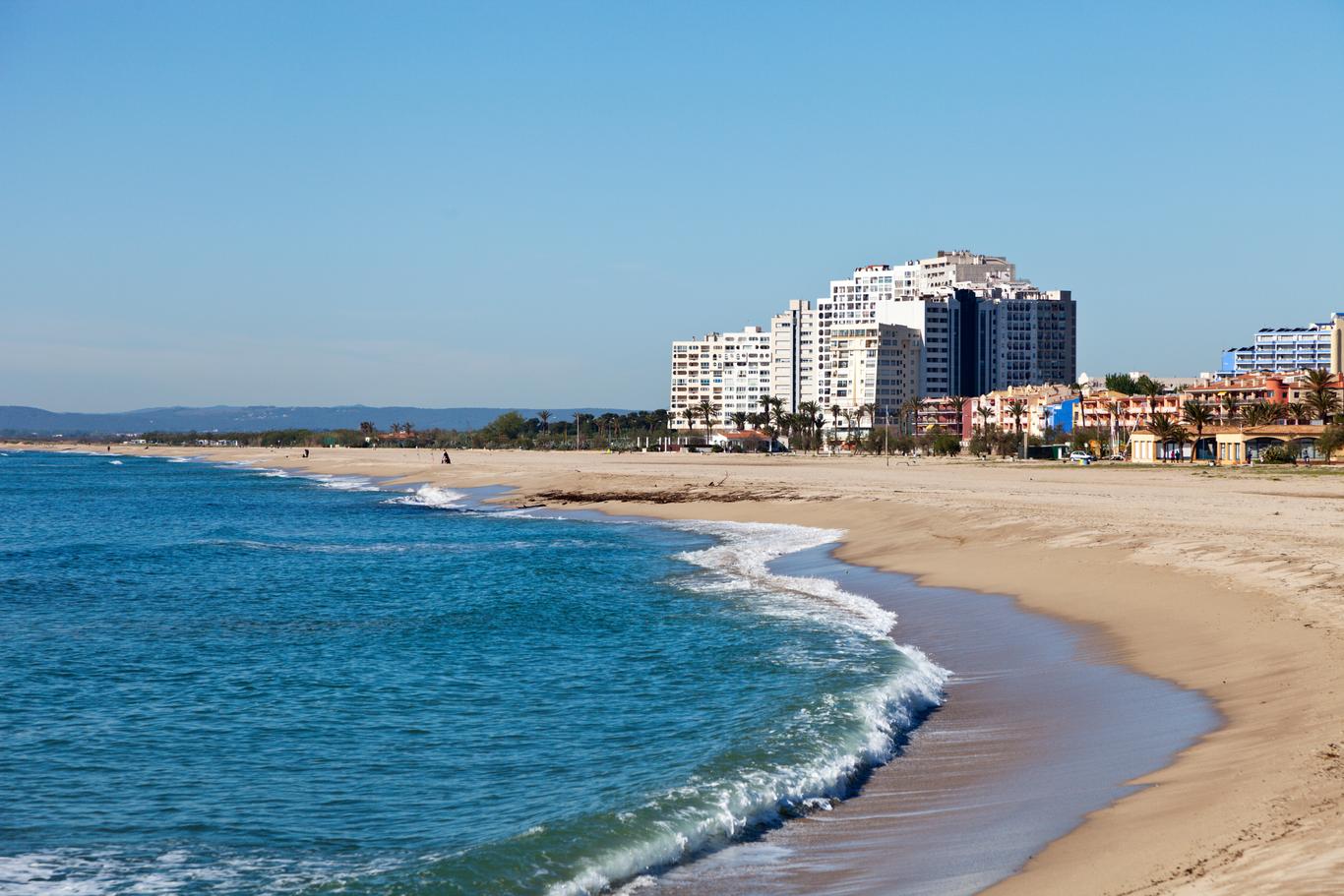 Empuriabrava içinde mobilyalı kiralık daireler