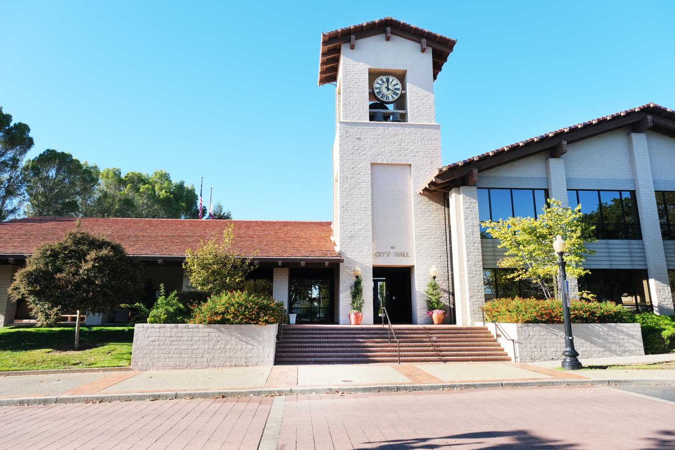 Mieten Sie Premium möblierte 1-Schlafzimmer-Wohnungen in Folsom, CA