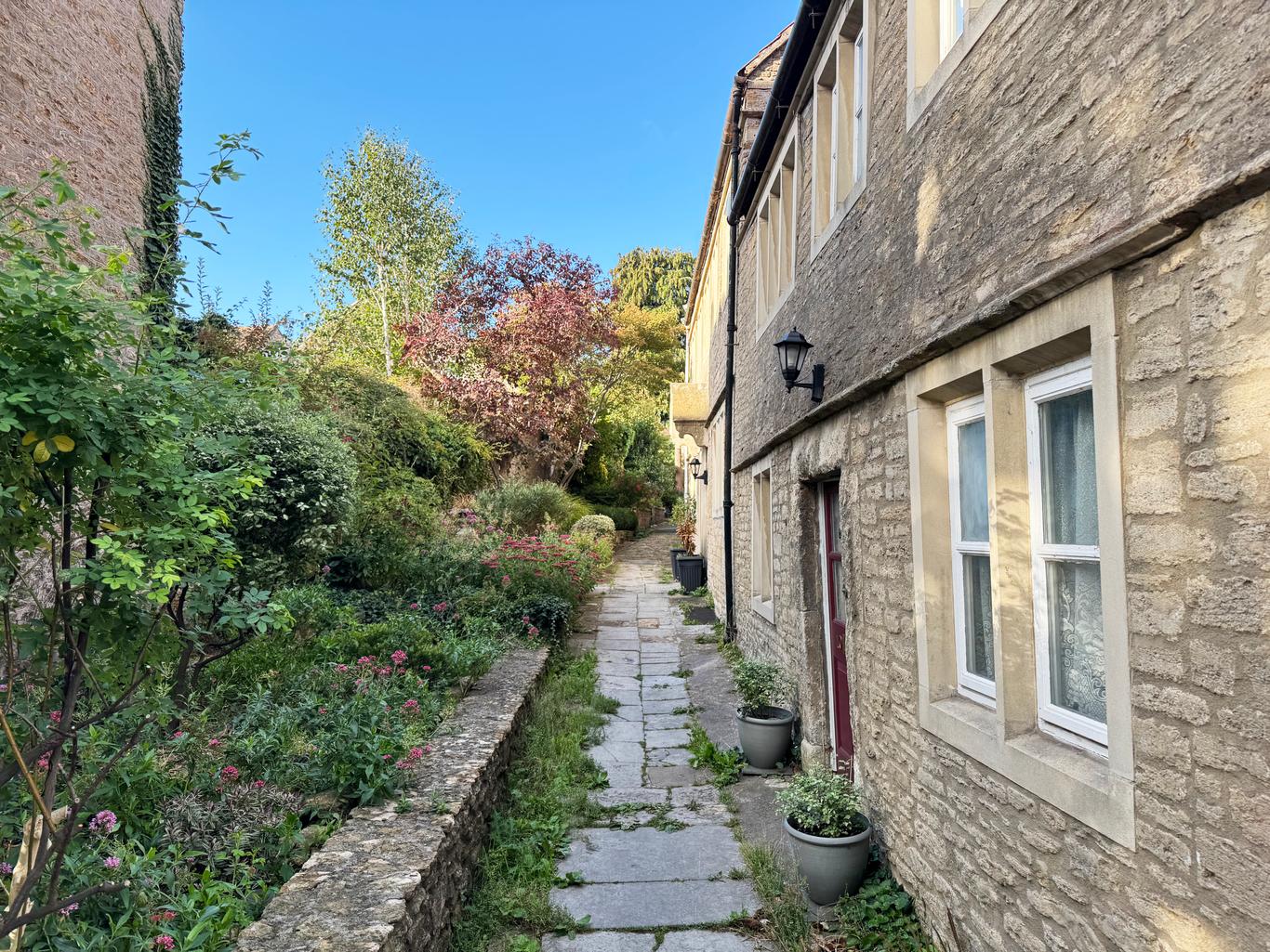 Furnished apartments for rent in Frome