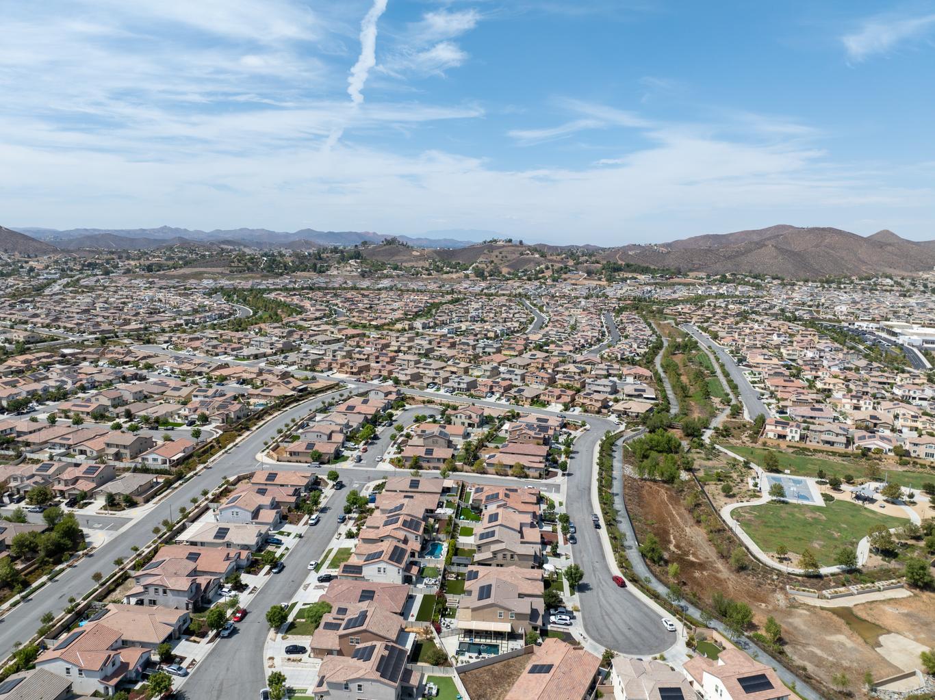Short-term rentals in Menifee, CA