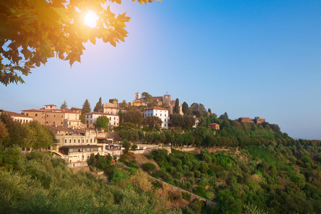 Appartements meublés à louer à Montebenichi