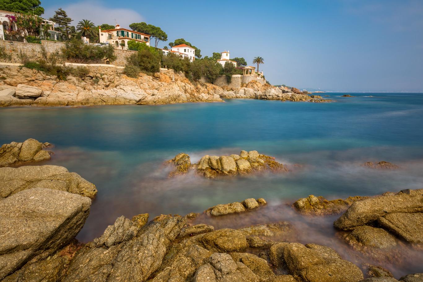 プラトハ・ダロ・イ・サガロ の家具付き賃貸アパート