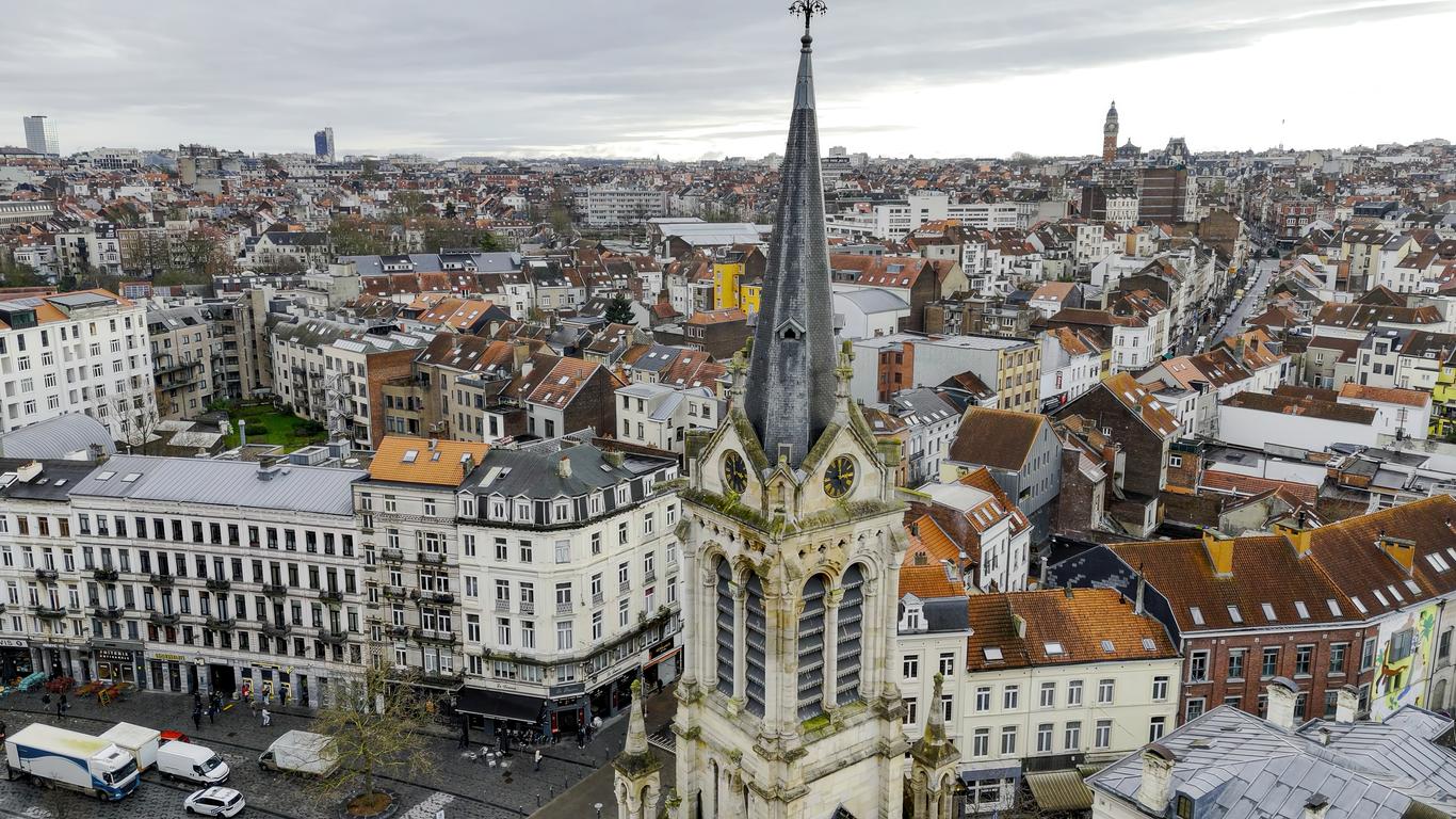 가구가 완비된 임대 아파트 생질