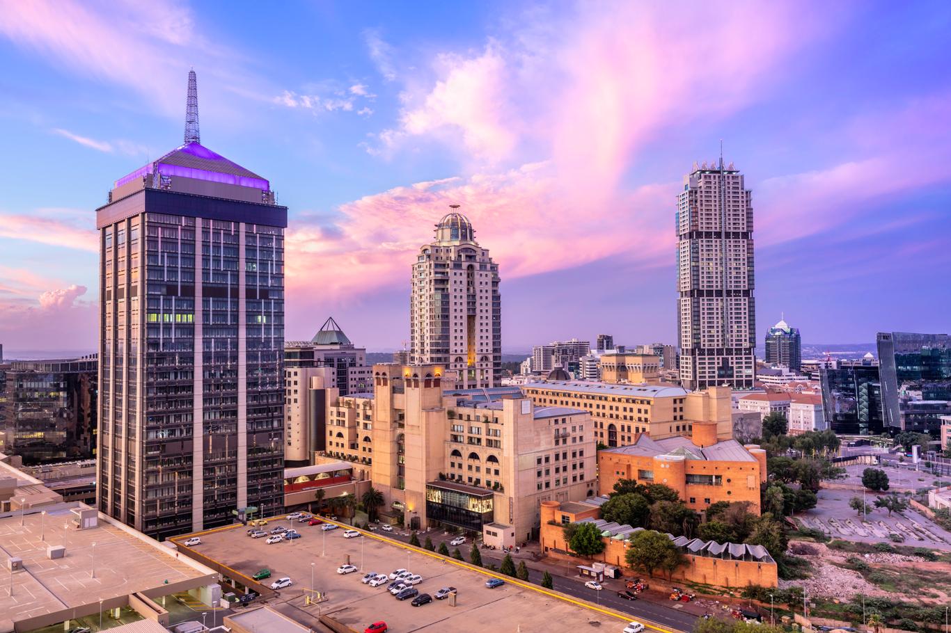 Rent premium furnished 2-bedroom apartments in Sandton