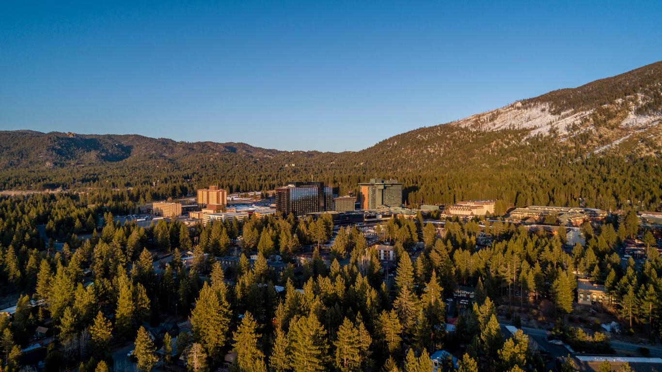 Furnished apartments for rent in South Lake Tahoe, CA