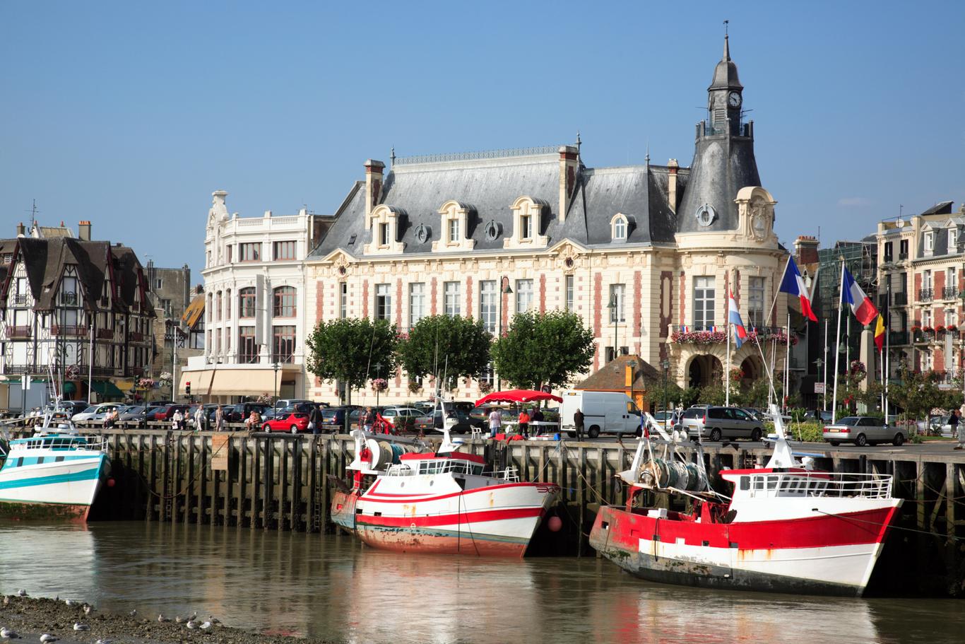 Mieten Sie Premium möblierte 4-Schlafzimmer-Wohnungen in Trouville-sur-Mer