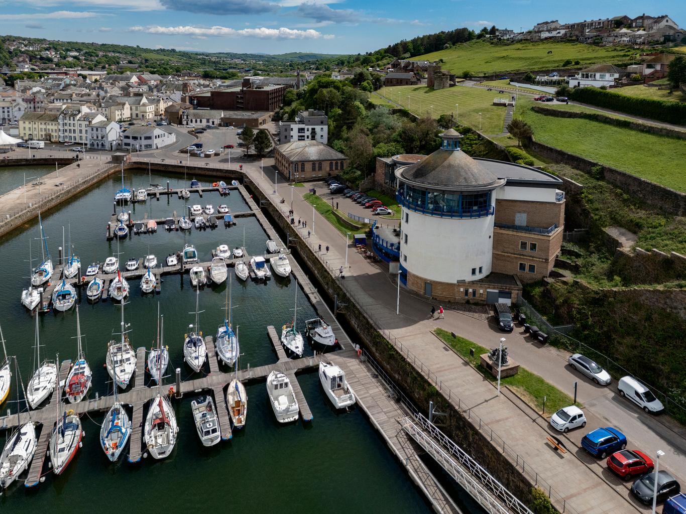 Beyaz Liman içinde mobilyalı kiralık daireler