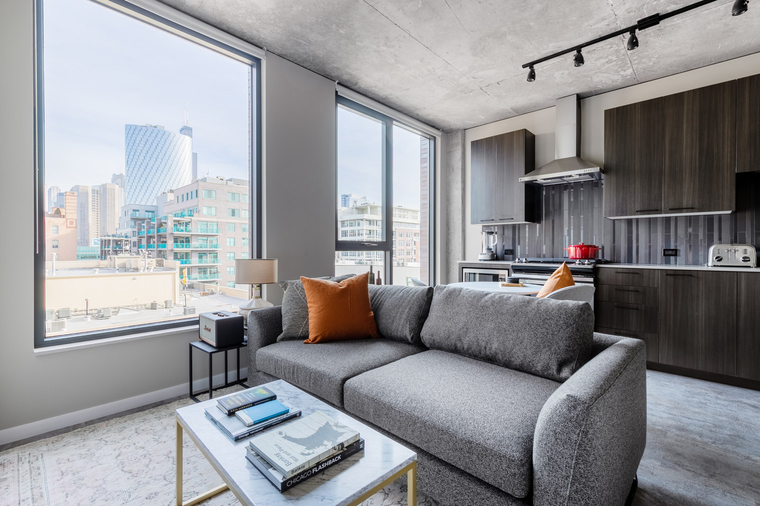 W Loop 1BR w/ Gym, Pool, nr Fulton Mkt (CHI-195)