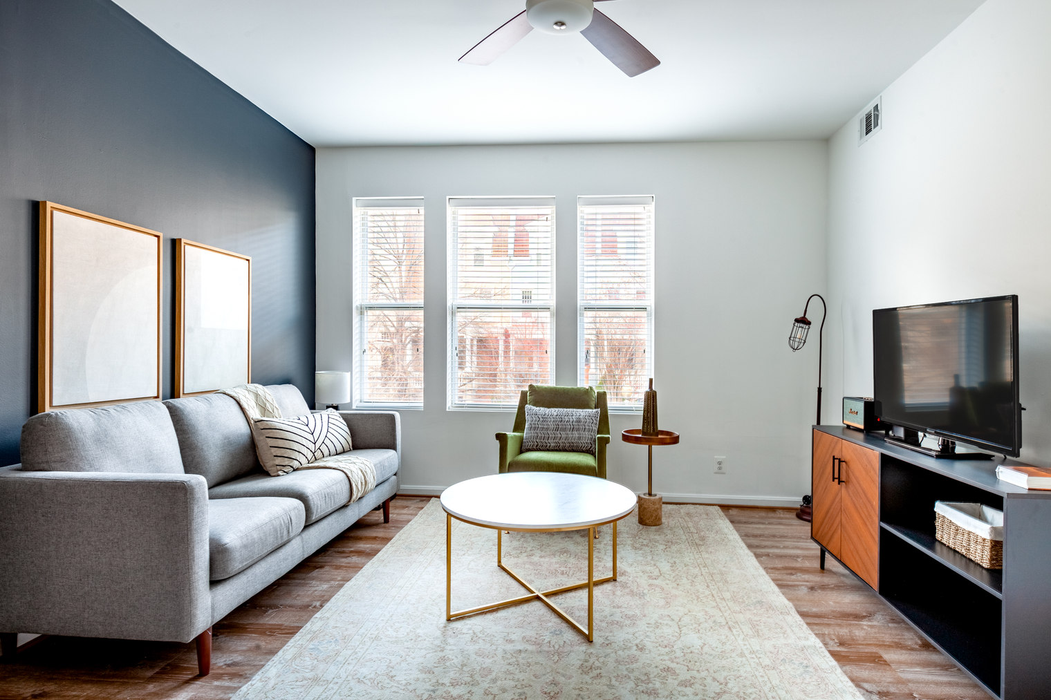 Dupont Circle 2BR nr U St & Glen's Mkt (WDC-186)