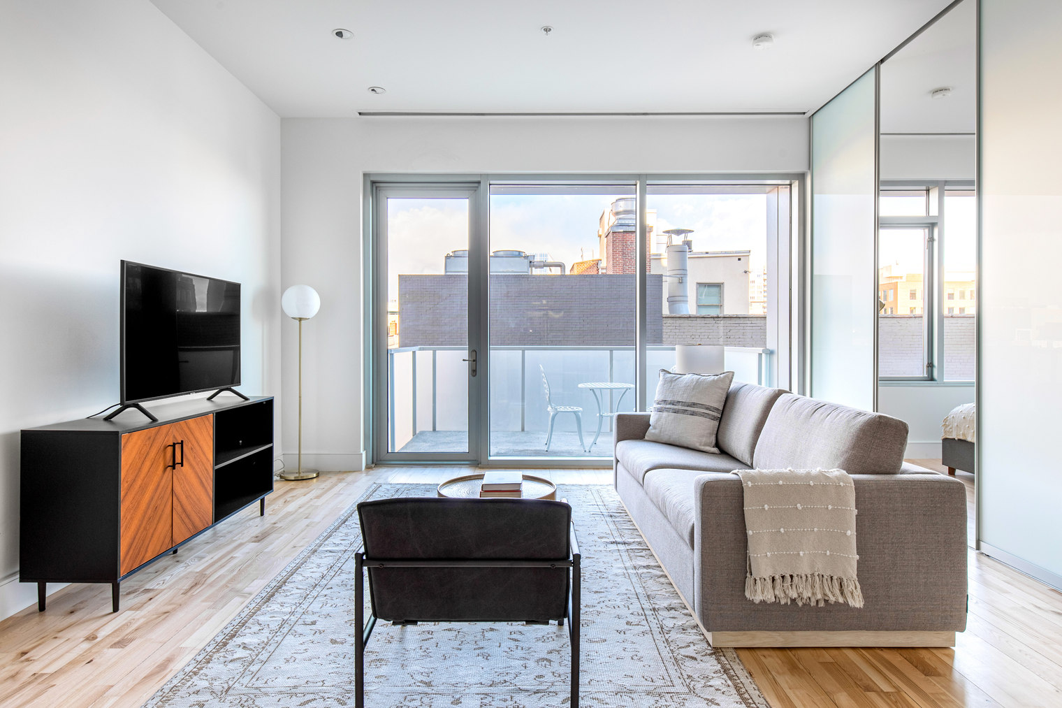 LoDo 1BR w/ W/D, nr Union Station & 16th St (DEN-6)