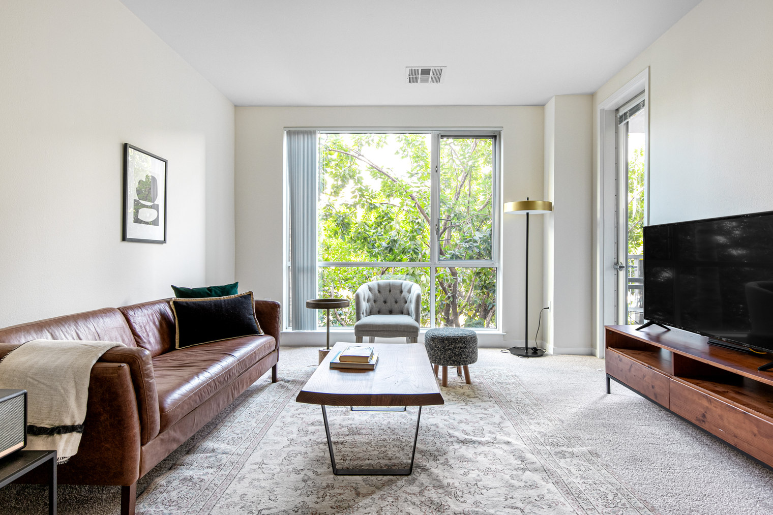 Santa Clara 1BR w/ Parking, Gym, nr Groceries (SFO-444)