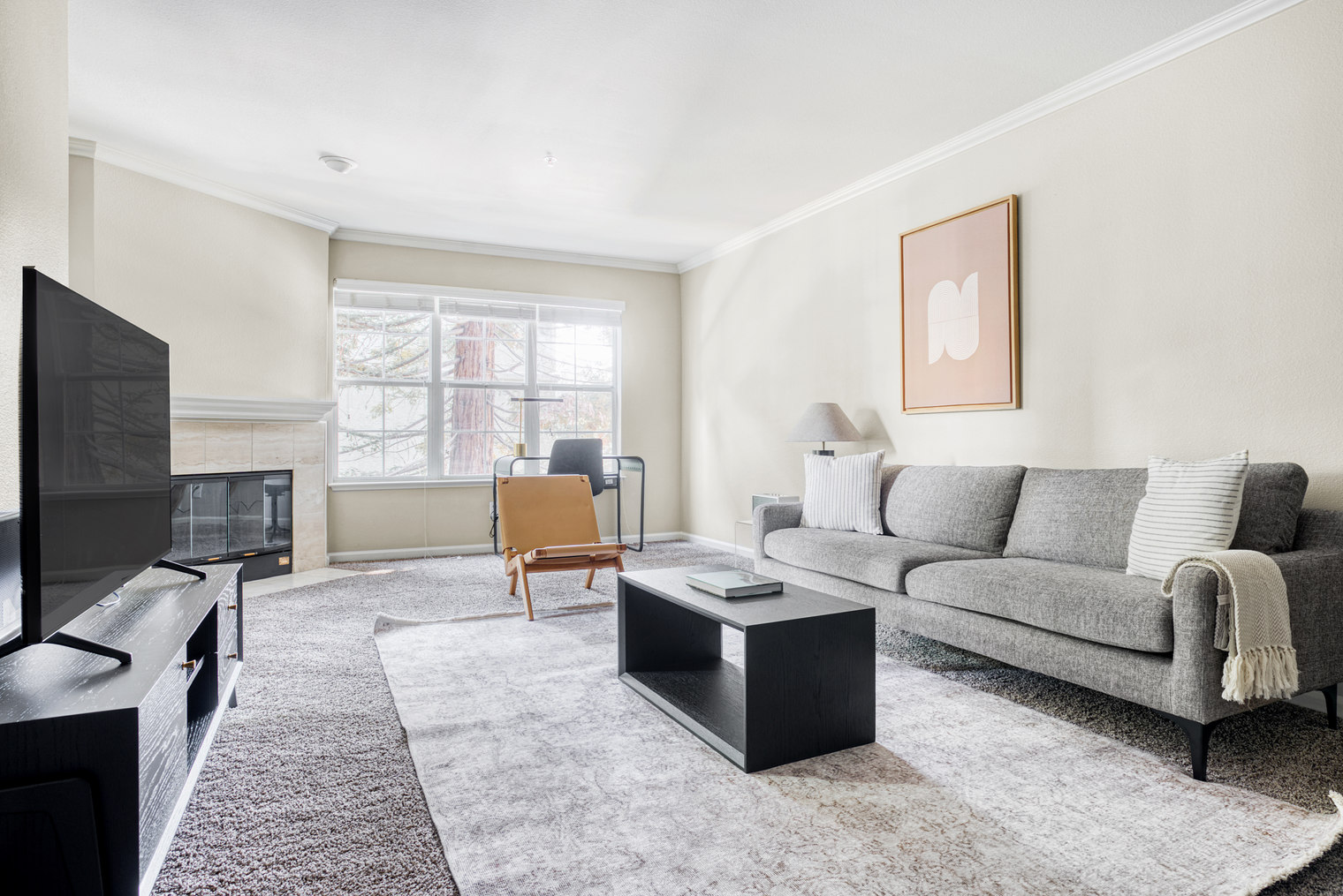 Santa Clara 1BR w/ Gym, Pool & W/D (SFO-645)