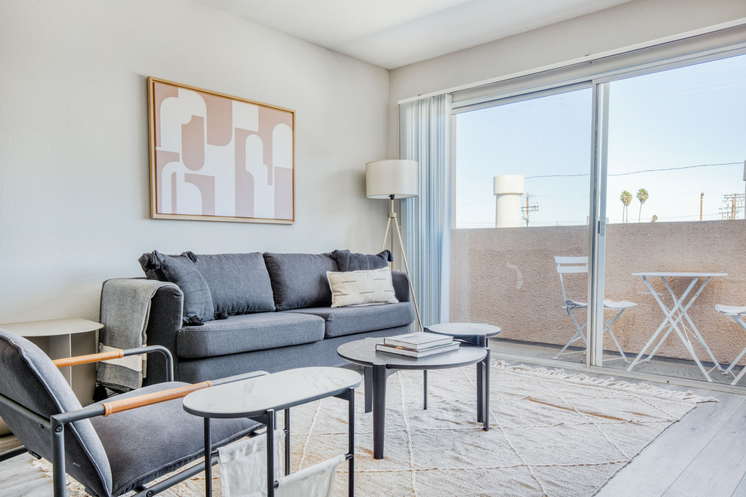 Playa Vista 1BR w/ Courtyard, nr WF & Dining (LAX-568)
