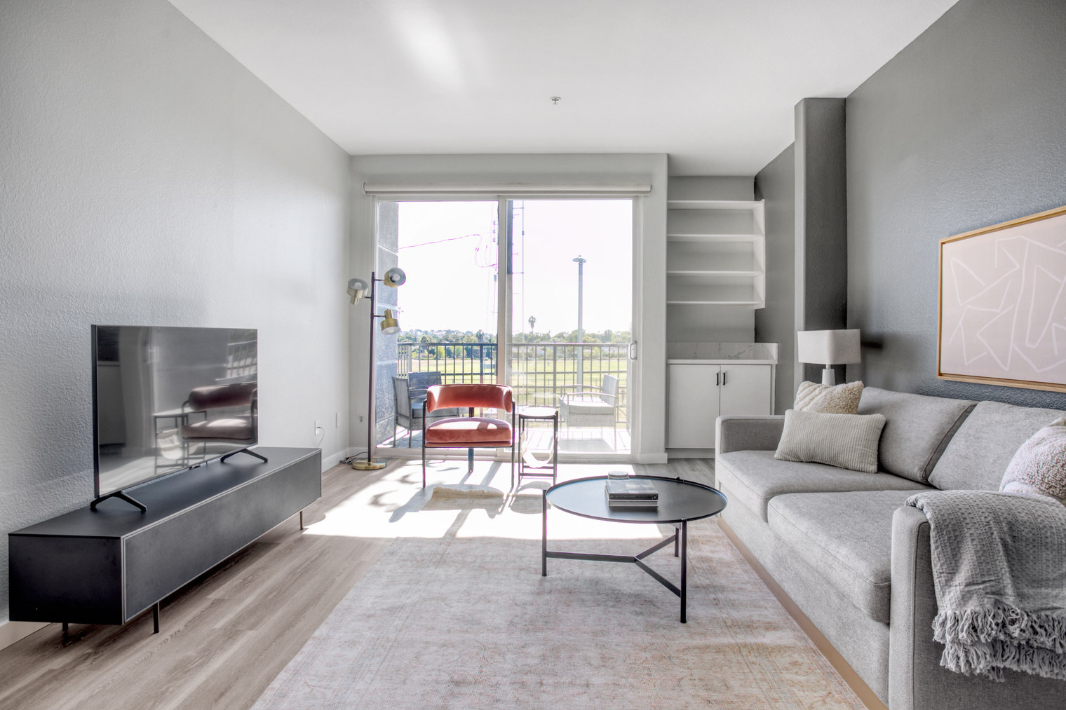 Mar Vista 2br w/ w/d, nr Venice Beach (LAX-917)