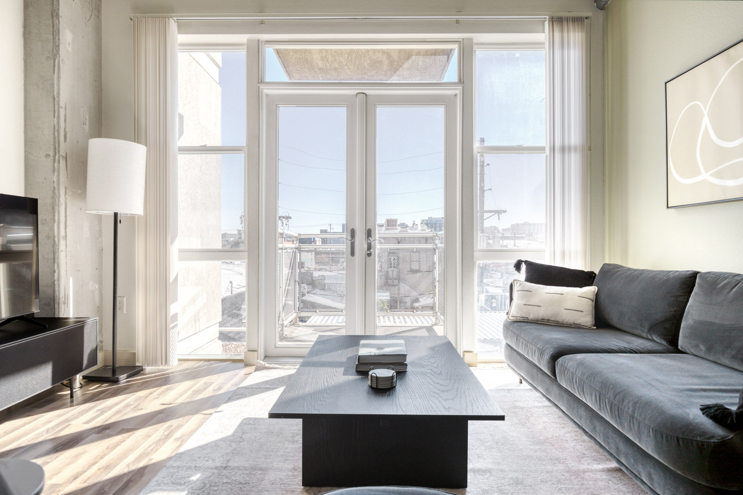 LoDo 2br w/ w/d, roof & bbq, nr Coors Field (DEN-277)