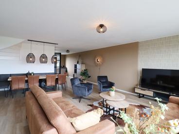 photo 1 photo 1