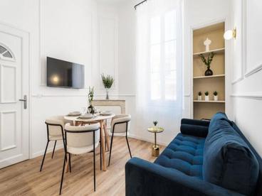 photo 1 photo 1