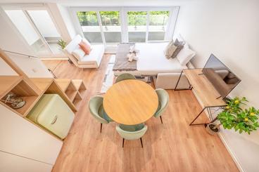 photo 1 photo 1