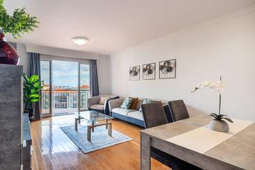 photo 1 photo 1
