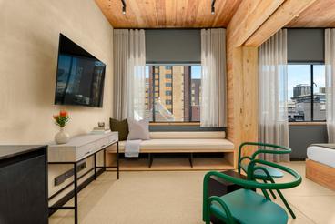 photo 1 photo 1