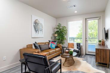 photo 1 photo 1
