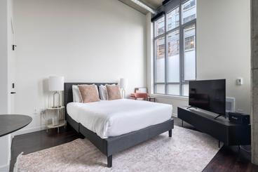 Queen Size Bett
