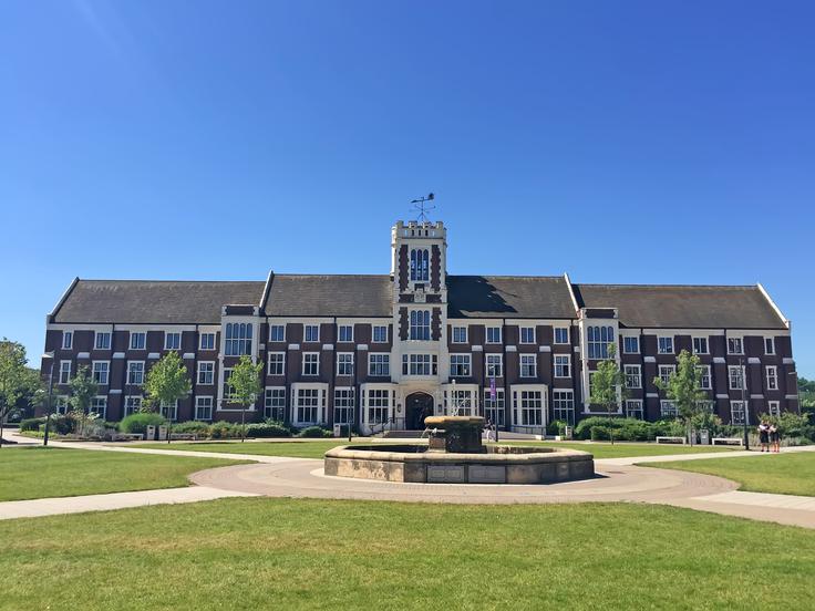 AECC University College