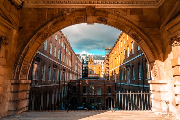 City St George's, University of London