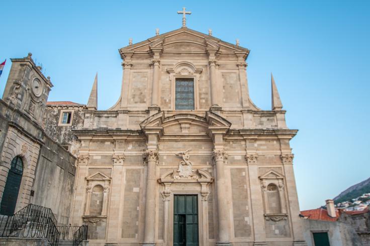 Dubrovnik Üniversitesi
