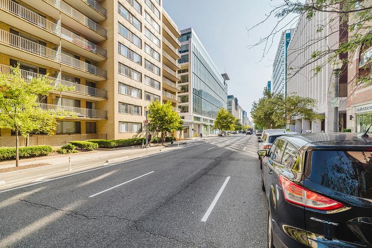 Furnished 1 Bedroom Apartments for Rent in Connecticut Ave