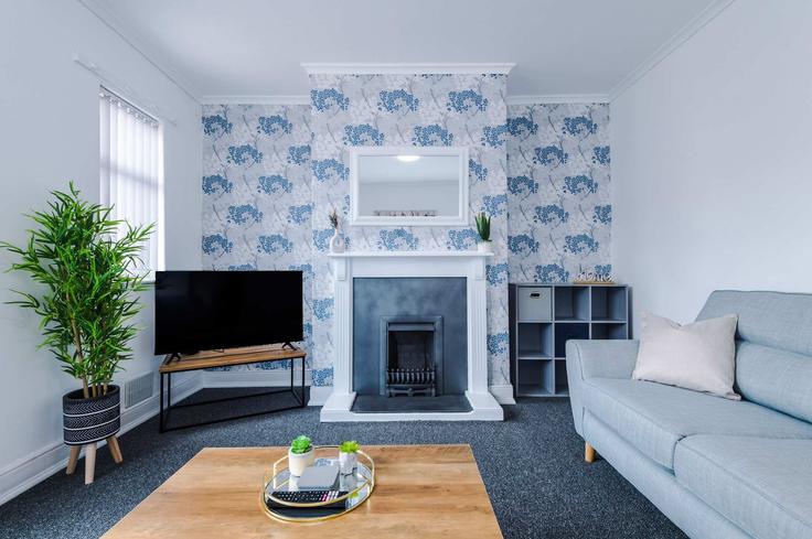 Crewe, Crewe에 위치한 Building Neville Street - 53-degrees-property - 1585106 유닛의 세련된 인테리어가 돋보이는 거실 Crewe, Crewe에 위치한 Building Neville Street - 53-degrees-property - 1585106 유닛의 세련된 인테리어가 돋보이는 거실