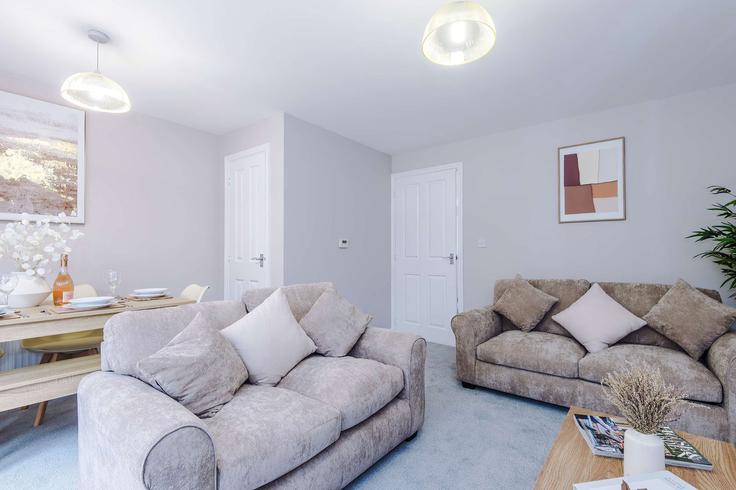 Building Western Way - 53-degrees-property - 1568478 adresindeki bir dairede modern mobilyalarla zarif bir şekilde tasarlanmış oturma odası Northwich, Northwich