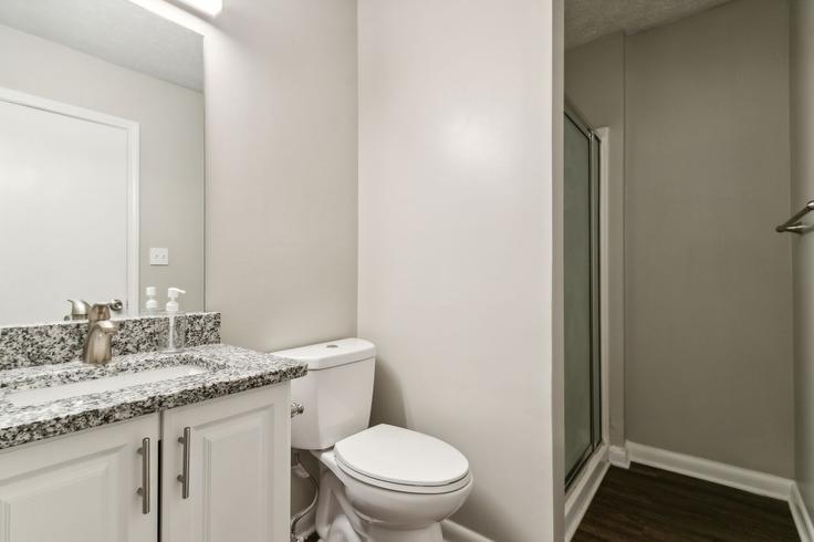 2 apartamento de un dormitorio amueblado en Emerald Sky Drive 1258265P , Vinings, Vinings, foto 11