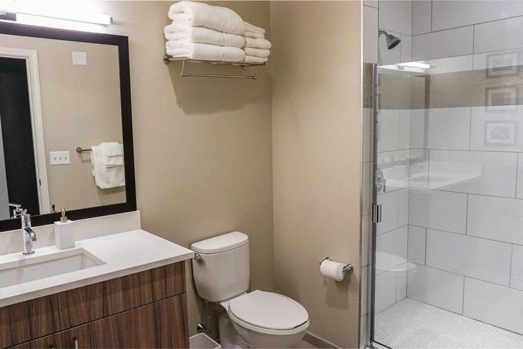 1 apartamento de un dormitorio amueblado en East Main Street 1094664P , Rochester, Rochester, foto 9