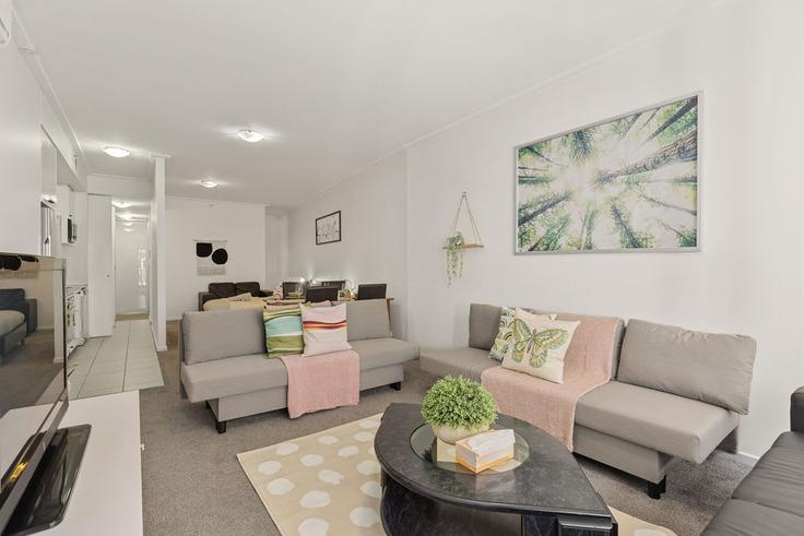 Elegante sala de estar con mobiliario moderno en un apartamento en Building Kent Street - advante-homes - 1598538 en Sydney, Sydney Elegante sala de estar con mobiliario moderno en un apartamento en Building Kent Street - advante-homes - 1598538 en Sydney, Sydney
