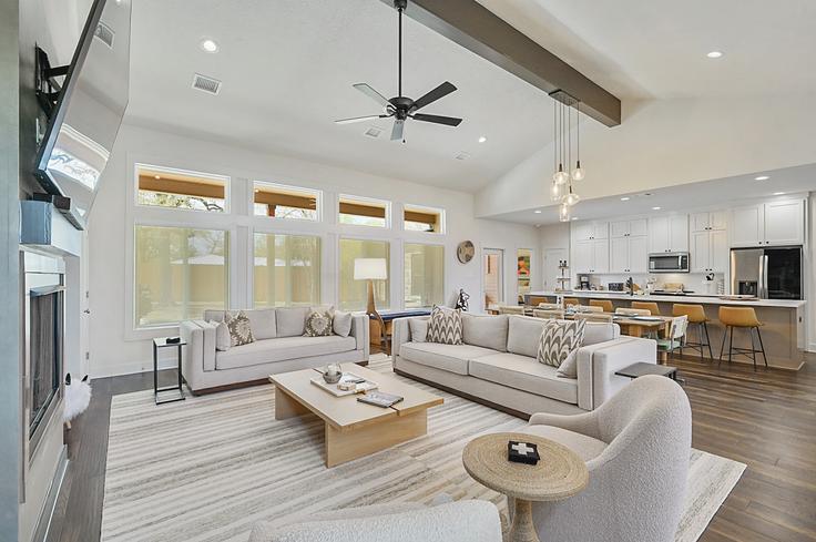 Elegant gestaltetes Wohnzimmer mit moderner Einrichtung in einer Wohnung im Building West Brookside Drive - aggieland-vacation-rentals - 1328075 in Bryan, Bryan Elegant gestaltetes Wohnzimmer mit moderner Einrichtung in einer Wohnung im Building West Brookside Drive - aggieland-vacation-rentals - 1328075 in Bryan, Bryan