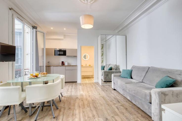 3rd arrondissement, Paris에 위치한 Building Rue de Turenne - airbnyou - 1068318 - PAR 유닛의 세련된 인테리어가 돋보이는 거실