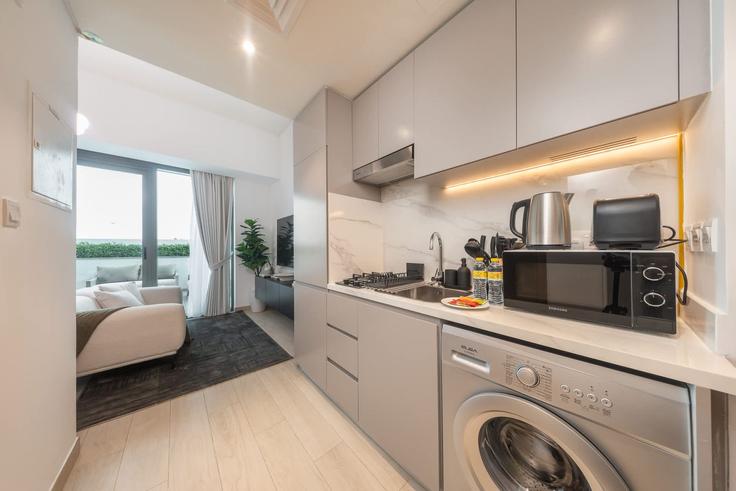 Funktionelle und stilvolle Küche mit erstklassige Ausstattung in einer gehobenen Wohnung im Building Tariaq Bedon Esm - airdxb - 1259376 - DXB in Al Jaddaf, Dubai