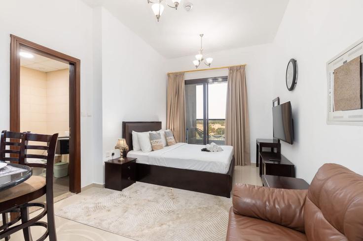 Dubai Dubai의 Golf Course Drive (1295149P)에 위치한 스튜디오 풀퍼니시드 아파트 – 사진 1장