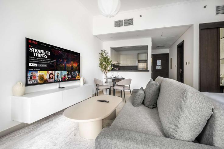 Salle de séjour élégante avec mobilier moderne dans un appartement à Building Al Yahoom Street - airdxb - 1290865 - DXB à Dubai Marina, Dubai Salle de séjour élégante avec mobilier moderne dans un appartement à Building Al Yahoom Street - airdxb - 1290865 - DXB à Dubai Marina, Dubai