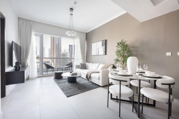 Dubai Marina, Dubai에 위치한 Building King Salman Bin Abdulaziz Al Saud Street - airdxb - 1318698 아파트의 세련된 인테리어가 돋보이는 거실