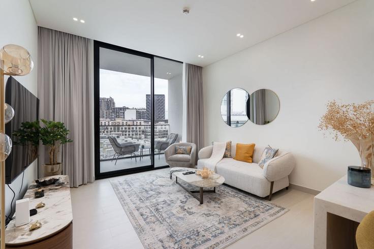 Salle de séjour élégante avec mobilier moderne dans un appartement à Building Tariaq Bedon Esm - airdxb - 1370178 à Al Barsha South Fourth, Dubai Salle de séjour élégante avec mobilier moderne dans un appartement à Building Tariaq Bedon Esm - airdxb - 1370178 à Al Barsha South Fourth, Dubai