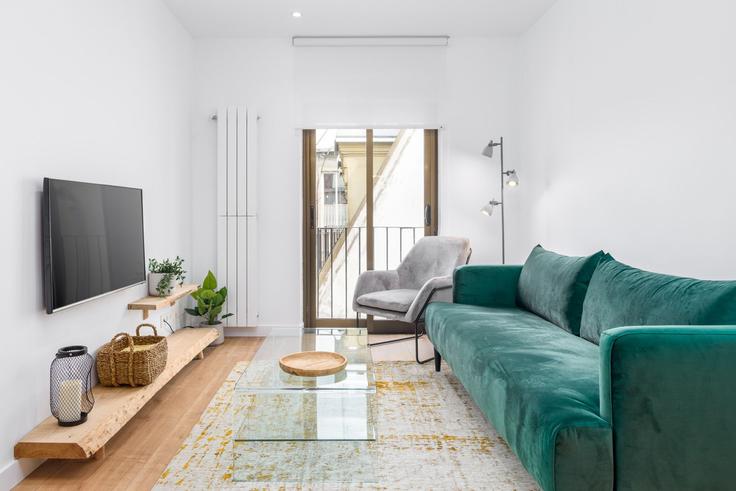 Salle de séjour élégante avec mobilier moderne dans un appartement à Building Arrasate Kalea - always-easy-sl - 1352331 à Donostia / San Sebastián, Donostia / San Sebastián Salle de séjour élégante avec mobilier moderne dans un appartement à Building Arrasate Kalea - always-easy-sl - 1352331 à Donostia / San Sebastián, Donostia / San Sebastián