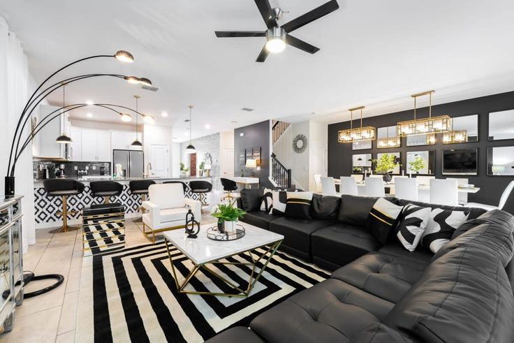 Kissimmee, Kissimmee에 위치한 Building Target boulevard - andes-str - 1610952 유닛의 세련된 인테리어가 돋보이는 거실