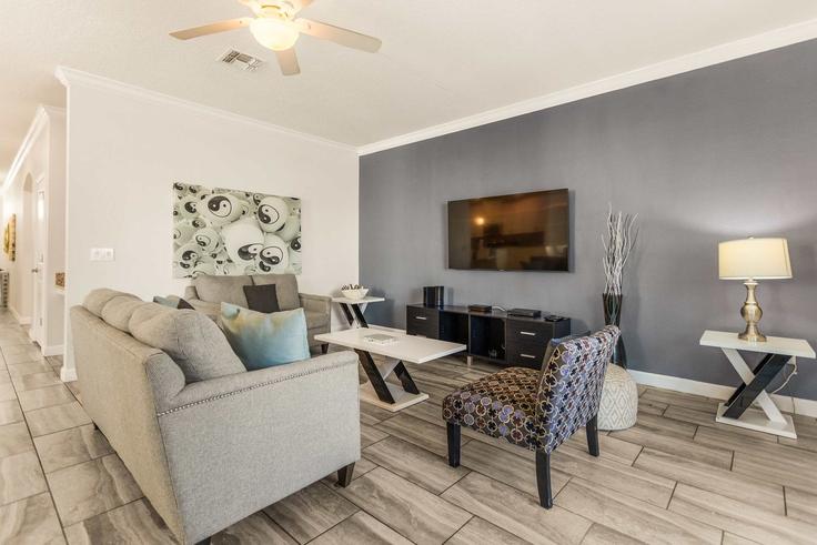 Kissimmee, Kissimmee에 위치한 Building Kings Castle Circle - andes-str - 1263246 - MCO 유닛의 세련된 인테리어가 돋보이는 거실