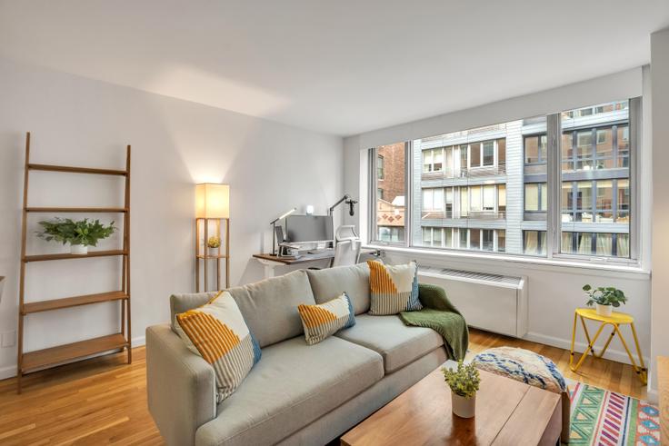 1 apartamento de un dormitorio amueblado en West 21st Street 404175P , Chelsea, New York, foto 1