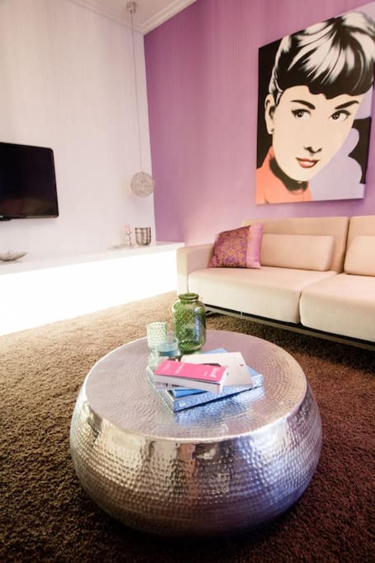 Elegant gestaltetes Wohnzimmer mit moderner Einrichtung in einer Wohnung im Building Linke Wienzeile - arbiogroup - 1046010 - VIE in Vienna, Vienna Elegant gestaltetes Wohnzimmer mit moderner Einrichtung in einer Wohnung im Building Linke Wienzeile - arbiogroup - 1046010 - VIE in Vienna, Vienna